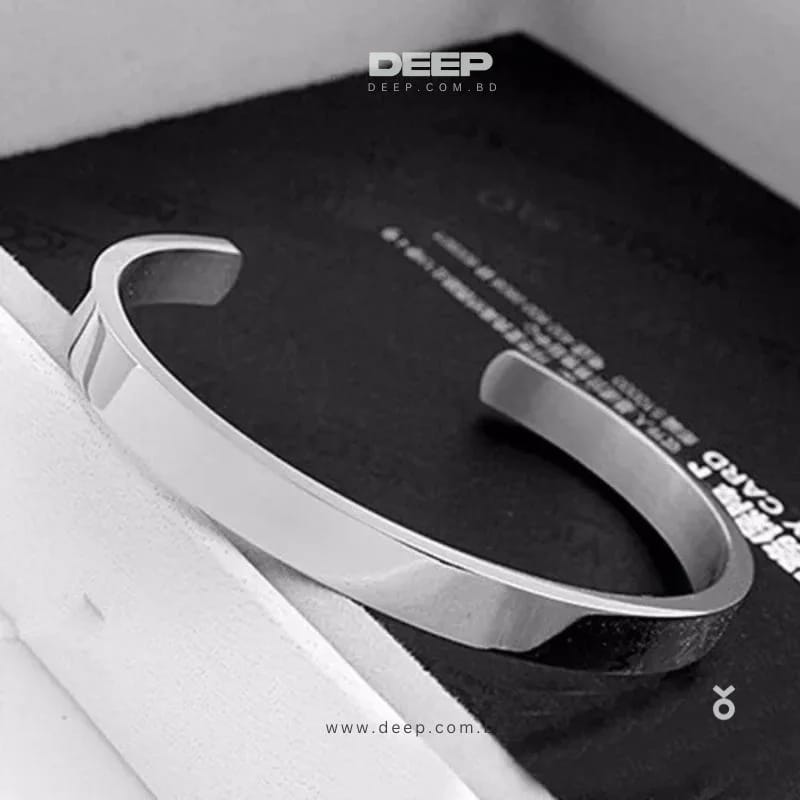 Cuff bracelet