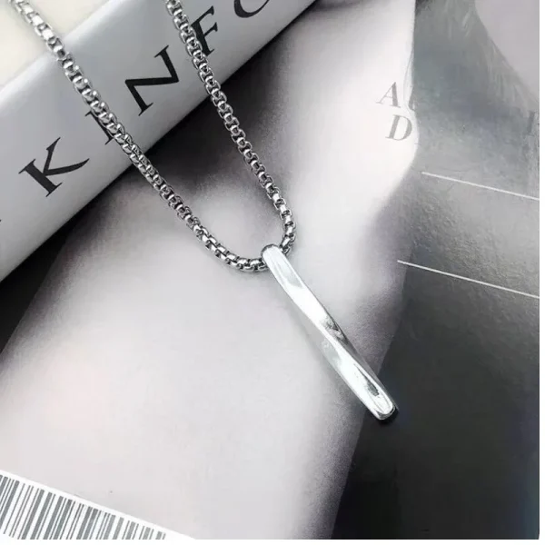 Simple Rectangular Pendant Necklace Fashion for Men