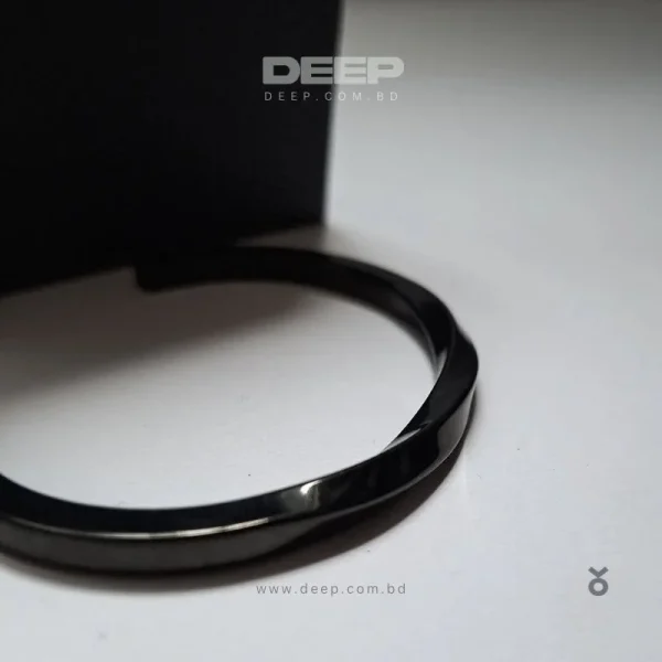 Vintage-Mobius-Twist-Black-Cuff-Bracelet-For-Men