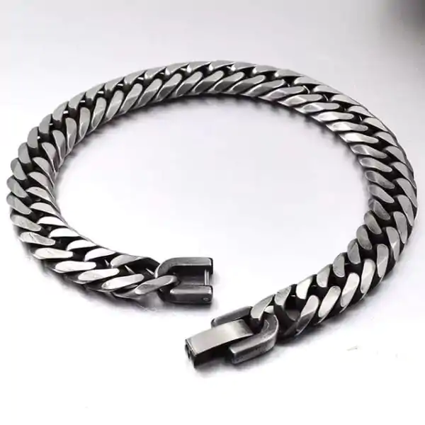 Oxidized-Curb-Stainless-Steel-Bracelet-For-Men