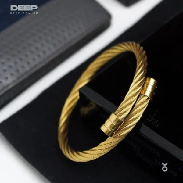 Unique Resizable Golden Color Bracelet Vintage Round For Men